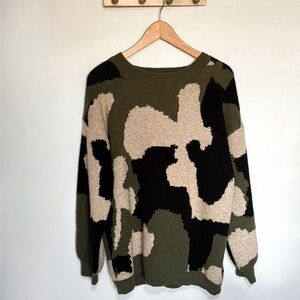 Women’s Oversized Sweater
